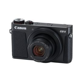 1717C012 - Canon Digital Camera
